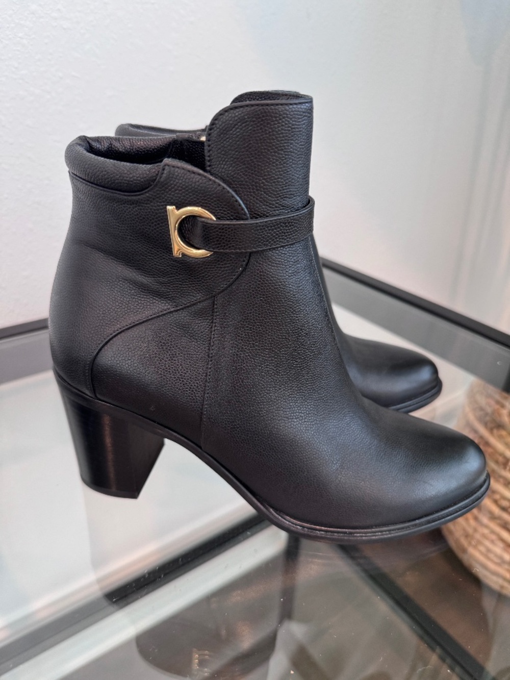 SALVATORE FERRAGAMO Women’s Florian Black Ankle Booties w/Gold accent Size 7